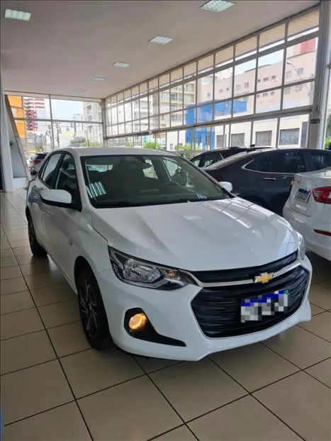 CHEVROLET Onix Hatch 1.0 4P FLEX LT, Foto 3