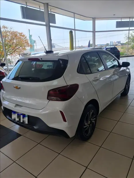 CHEVROLET Onix Hatch 1.0 4P FLEX LT, Foto 11