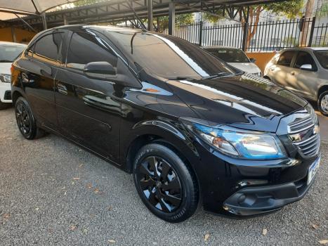 CHEVROLET Onix Hatch 1.4 4P FLEX LT, Foto 3