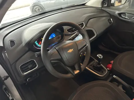 CHEVROLET Onix Hatch 1.4 4P FLEX LT, Foto 4 CHEVROLET Onix Hatch 1.4 4P FLEX LT, Foto 4