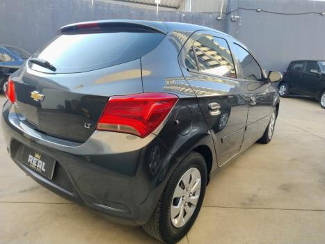 CHEVROLET Onix Hatch 1.0 4P FLEX LT, Foto 4 CHEVROLET Onix Hatch 1.0 4P FLEX LT, Foto 4