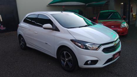 CHEVROLET Onix Hatch 1.4 4P FLEX LTZ, Foto 5 CHEVROLET Onix Hatch 1.4 4P FLEX LTZ, Foto 5