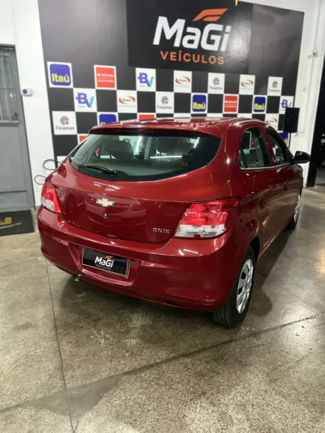 CHEVROLET Onix Hatch 1.0 4P FLEX LS, Foto 5