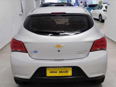 CHEVROLET Onix Hatch 1.4 4P FLEX LTZ, Foto 5