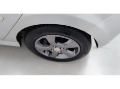 CHEVROLET Onix Hatch 1.4 4P FLEX LTZ, Foto 7