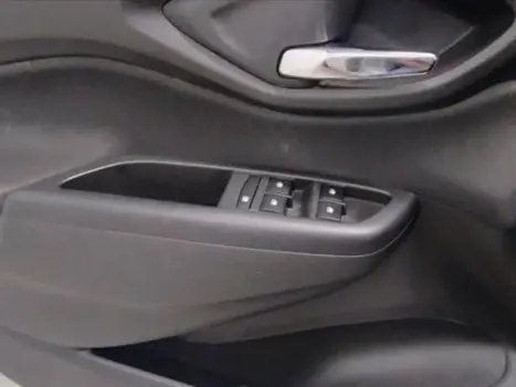 CHEVROLET Onix Hatch 1.4 4P FLEX LTZ, Foto 13