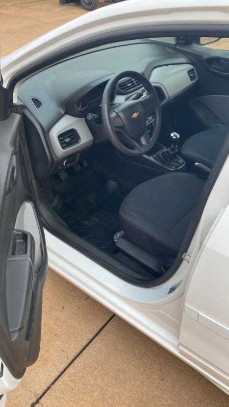 CHEVROLET Onix Hatch 1.0 4P FLEX JOY, Foto 4