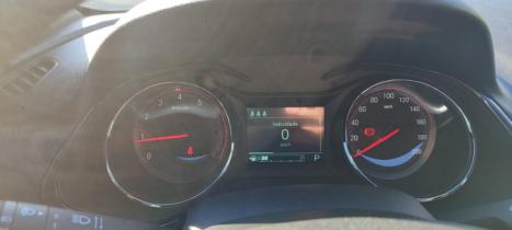 CHEVROLET Onix Hatch 1.0 12V 4P FLEX RS TURBO AUTOMTICO, Foto 17