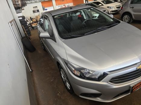 CHEVROLET Onix Hatch 1.4 4P FLEX LT, Foto 2