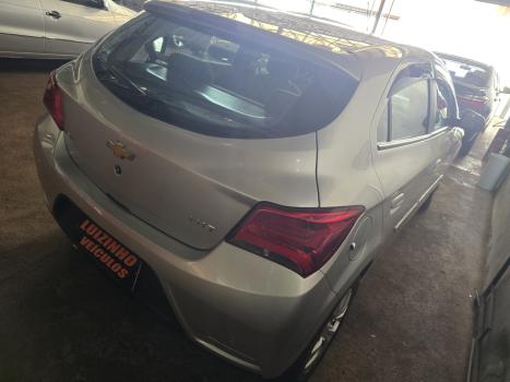 CHEVROLET Onix Hatch 1.4 4P FLEX LT, Foto 6