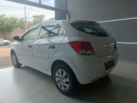 CHEVROLET Onix Hatch 1.0 4P FLEX LS, Foto 4