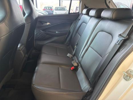CHEVROLET Onix Hatch 1.0 12V 4P FLEX PREMIER 2 TURBO AUTOMTICO, Foto 11