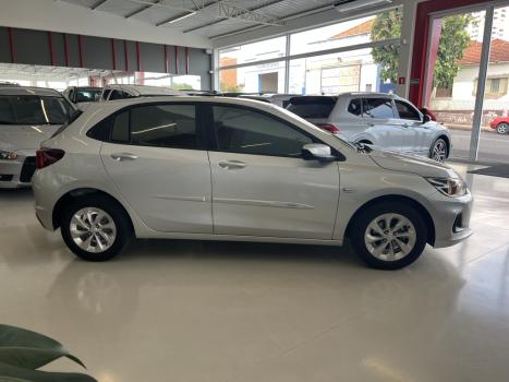 CHEVROLET Onix Hatch 1.0 12V 4P FLEX LTZ TURBO, Foto 3