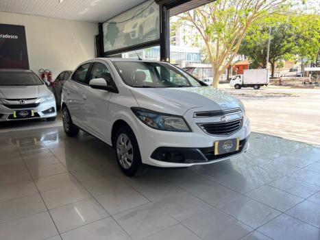 CHEVROLET Onix Hatch 1.4 4P FLEX LT, Foto 6