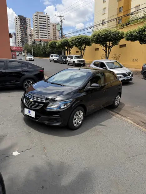 CHEVROLET Onix Hatch 1.4 4P FLEX LT, Foto 1