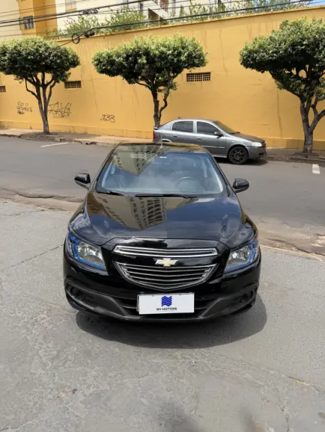 CHEVROLET Onix Hatch 1.4 4P FLEX LT, Foto 2