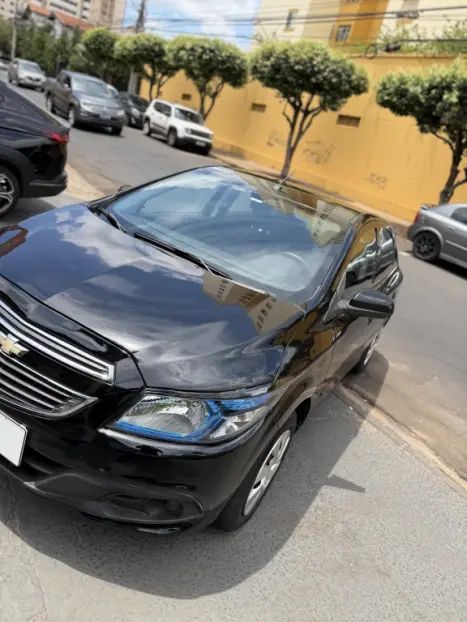 CHEVROLET Onix Hatch 1.4 4P FLEX LT, Foto 10