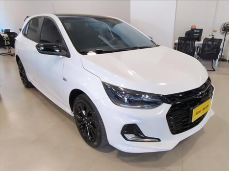 CHEVROLET Onix Hatch 1.0 12V 4P FLEX RS TURBO AUTOMTICO, Foto 3
