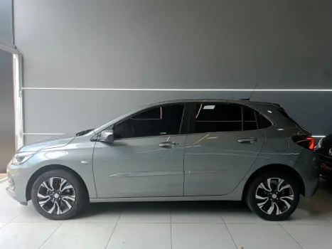 CHEVROLET Onix Hatch 1.0 12V 4P FLEX PREMIER 2 TURBO AUTOMÁTICO, Foto 4 CHEVROLET Onix Hatch 1.0 12V 4P FLEX PREMIER 2 TURBO AUTOMÁTICO, Foto 4