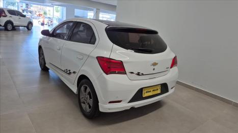 CHEVROLET Onix Hatch 1.4 4P FLEX EFFECT, Foto 4 CHEVROLET Onix Hatch 1.4 4P FLEX EFFECT, Foto 4