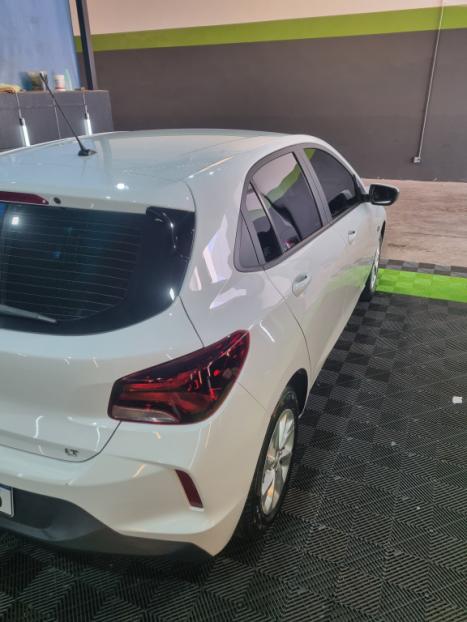 CHEVROLET Onix Hatch 1.0 12V 4P FLEX LT, Foto 4 CHEVROLET Onix Hatch 1.0 12V 4P FLEX LT, Foto 4
