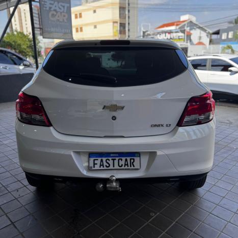 CHEVROLET Onix Hatch 1.0 12V 4P FLEX LT, Foto 8 CHEVROLET Onix Hatch 1.0 12V 4P FLEX LT, Foto 8