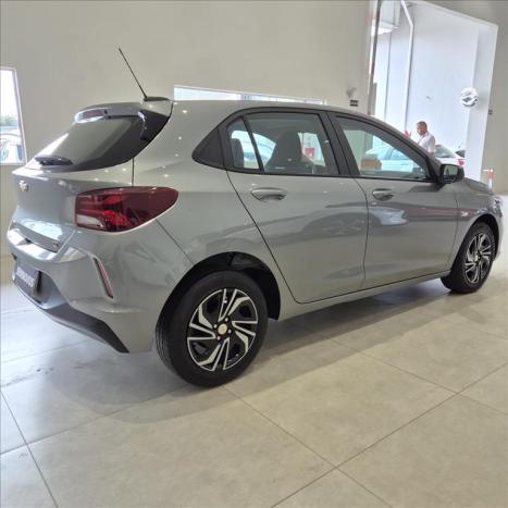 CHEVROLET Onix Hatch 1.0 4P FLEX LT, Foto 4