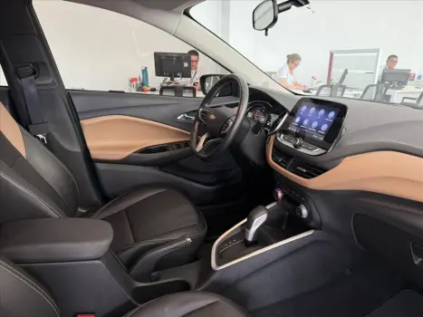 CHEVROLET Onix Hatch 1.0 12V 4P FLEX PREMIER TURBO AUTOMÁTICO, Foto 11 CHEVROLET Onix Hatch 1.0 12V 4P FLEX PREMIER TURBO AUTOMÁTICO, Foto 11