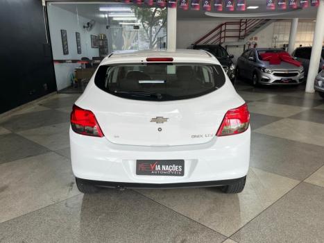 CHEVROLET Onix Hatch 1.4 4P FLEX LTZ, Foto 6