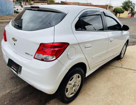 CHEVROLET Onix Hatch 1.0 4P FLEX, Foto 6 CHEVROLET Onix Hatch 1.0 4P FLEX, Foto 6