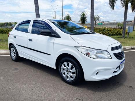 CHEVROLET Onix Hatch 1.0 4P FLEX LS, Foto 2