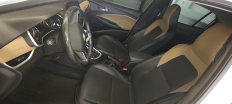 CHEVROLET Onix Hatch 1.0 12V 4P FLEX PREMIER 2 TURBO AUTOMTICO, Foto 5