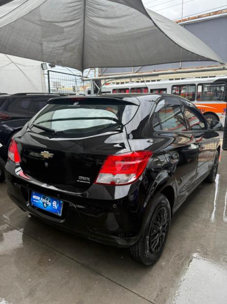 CHEVROLET Onix Hatch 1.0 4P FLEX LS, Foto 12