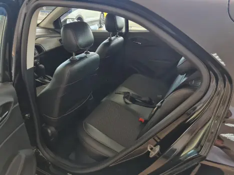 CHEVROLET Onix Hatch 1.4 4P FLEX LTZ AUTOM�TICO, Foto 8