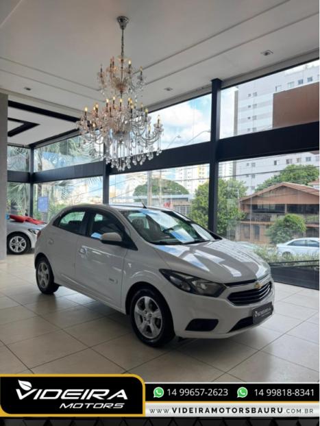 CHEVROLET Onix Hatch 1.4 4P FLEX LT, Foto 4
