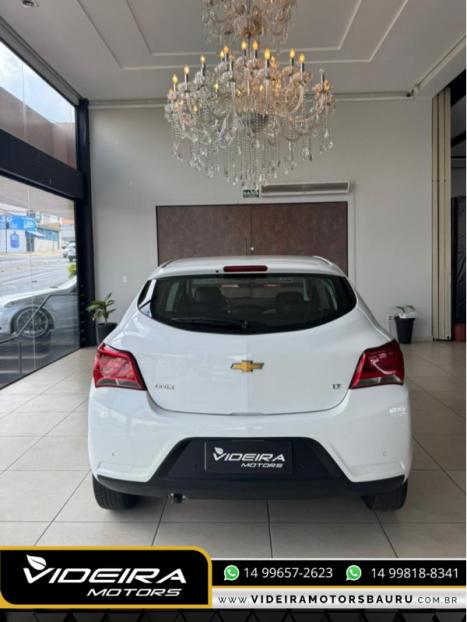 CHEVROLET Onix Hatch 1.4 4P FLEX LT, Foto 7