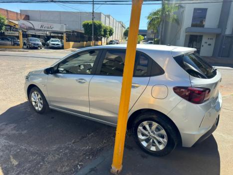 CHEVROLET Onix Hatch 1.0 12V 4P FLEX LT, Foto 4