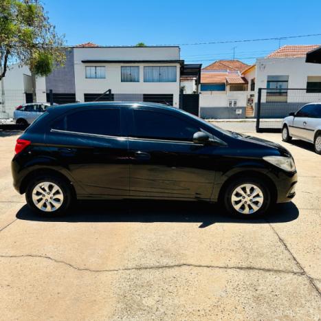 CHEVROLET Onix Hatch 1.0 4P FLEX LT, Foto 3