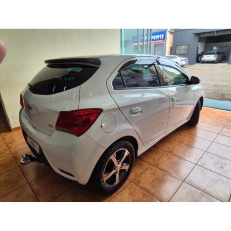 CHEVROLET Onix Hatch 1.4 4P FLEX LTZ AUTOMTICO, Foto 4