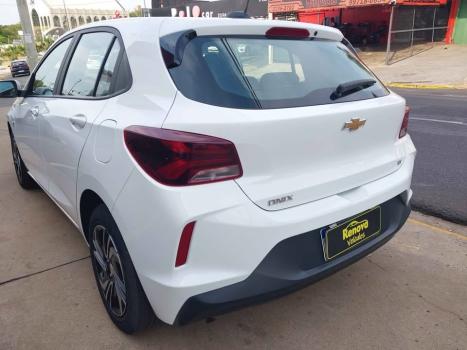 CHEVROLET Onix Hatch 1.0 4P FLEX LT2, Foto 5