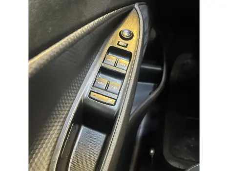 CHEVROLET Onix Hatch , Foto 11