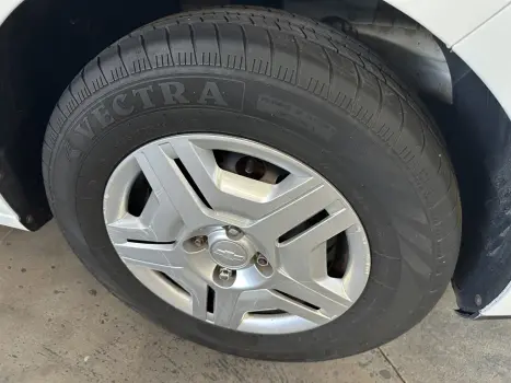 CHEVROLET Onix Hatch 1.0 4P FLEX LT, Foto 8