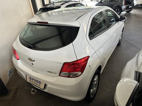 CHEVROLET Onix Hatch 1.0 4P FLEX LT, Foto 2