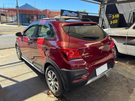 CHEVROLET Onix Hatch 1.4 4P FLEX ACTIV AUTOMTICO, Foto 3