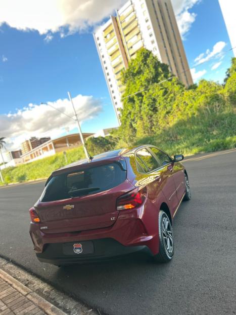 CHEVROLET Onix Hatch 1.0 12V 4P FLEX LT, Foto 6