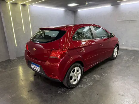 CHEVROLET Onix Hatch 1.4 4P FLEX LT, Foto 5