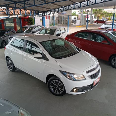 CHEVROLET Onix Hatch 1.4 4P FLEX LTZ, Foto 1