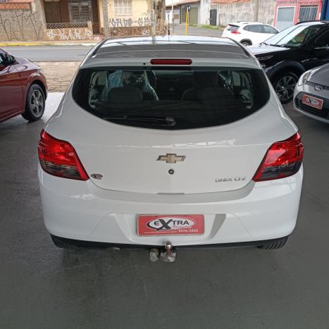 CHEVROLET Onix Hatch 1.4 4P FLEX LTZ, Foto 5