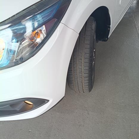 CHEVROLET Onix Hatch 1.4 4P FLEX LTZ, Foto 16