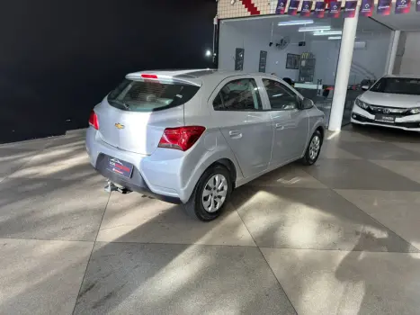 CHEVROLET Onix Hatch 1.0 12V 4P FLEX LT, Foto 5